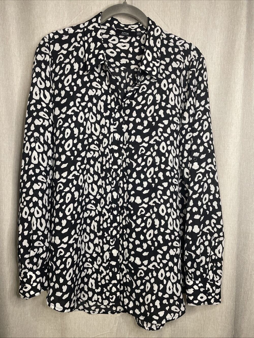Apt. 9 Ladies L Semi-Sheer Long Sleeve/Button-up Animal Print Blouse Black&White